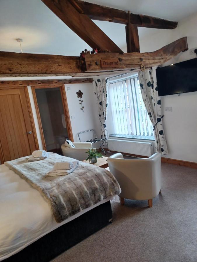 Bed and Breakfast The Bear Rhayader Exterior foto