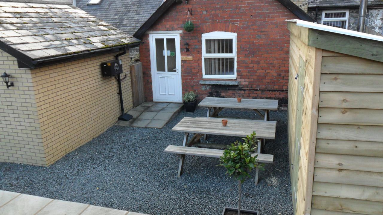 Bed and Breakfast The Bear Rhayader Exterior foto