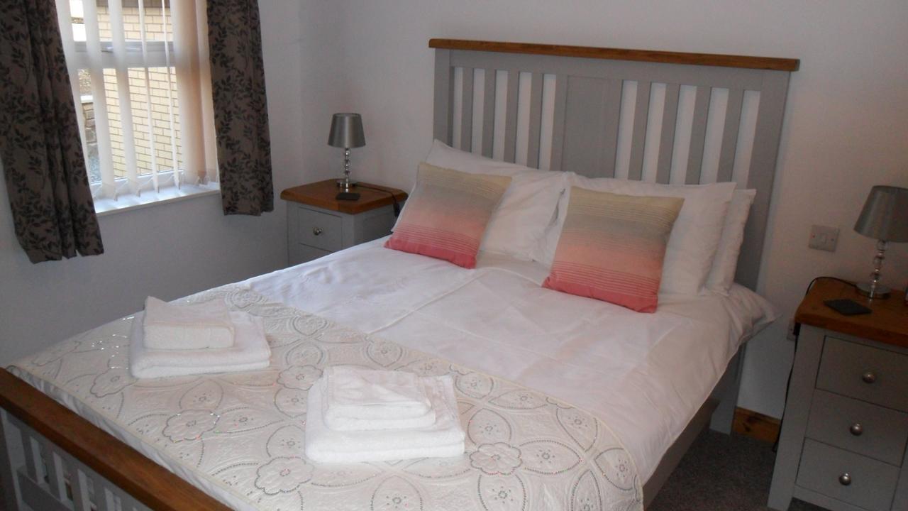 Bed and Breakfast The Bear Rhayader Exterior foto