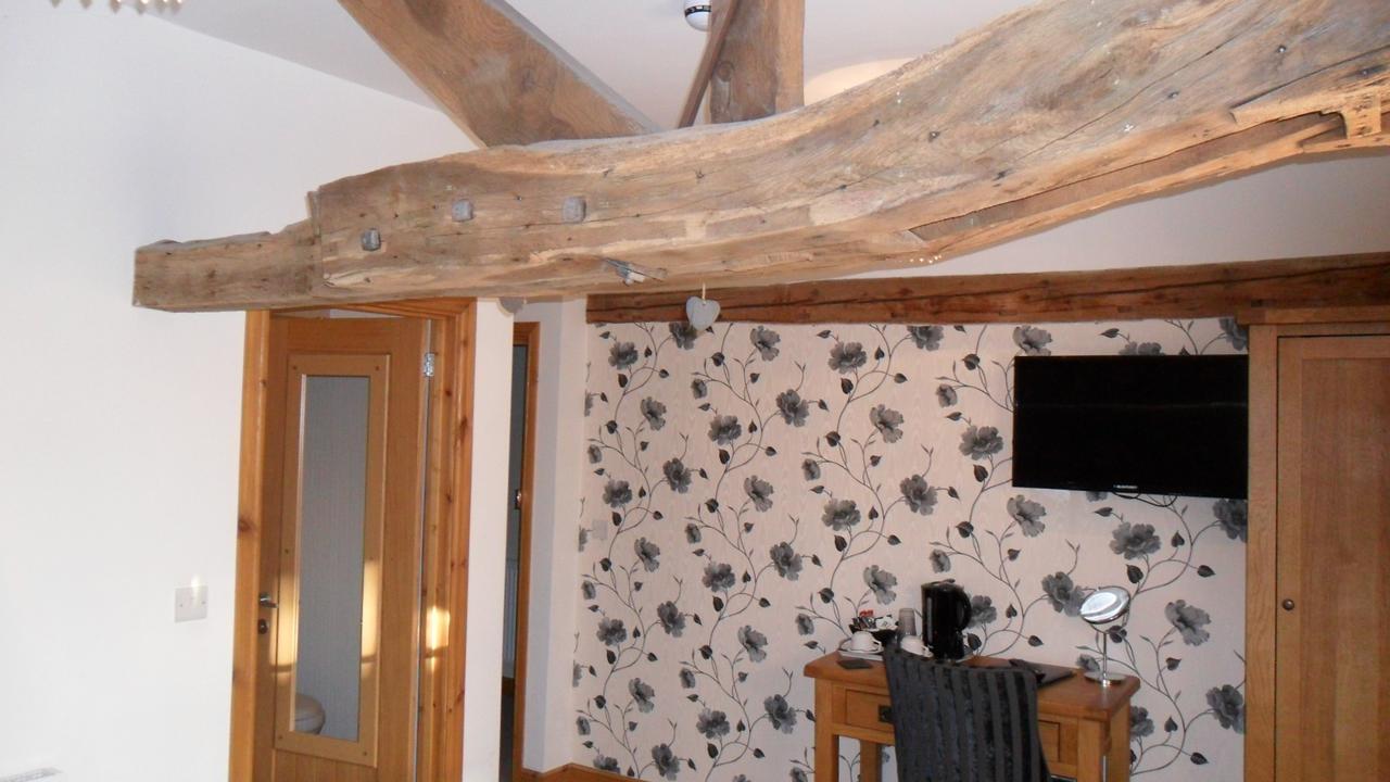 Bed and Breakfast The Bear Rhayader Exterior foto