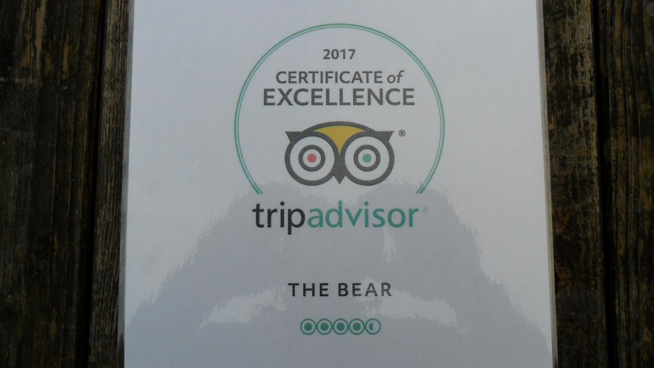 Bed and Breakfast The Bear Rhayader Exterior foto